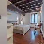 Guesthost - Exclusive Duplex In The Center X9! * Ferrara