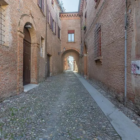 Exclusive Duplex In The Center X9!