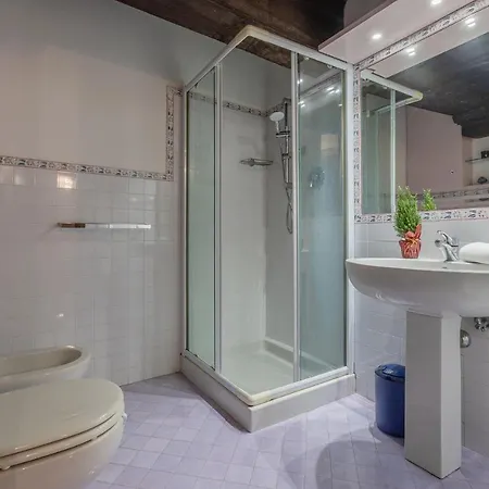 Guesthost - Exclusive Duplex In The Center X9! Appartement