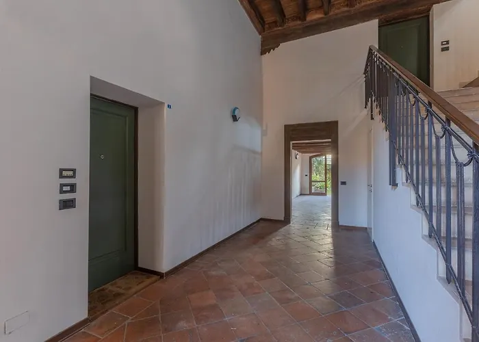 Guesthost - Exclusive Duplex In The Center X9! Apartman *