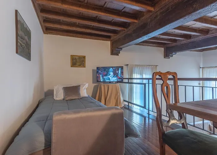 Apartman Guesthost - Exclusive Duplex In The Center X9! Ferrara